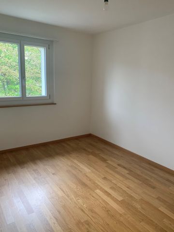 "Familienfreundliche 4-Zimmerwohnung an ruhiger Lage im 2. OG" - Foto 3