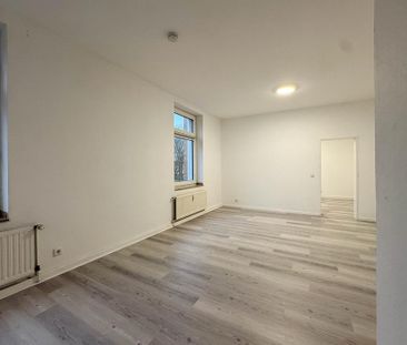 Renovierte 2-Zimmer mit Einbauküche und Stellplatz - Photo 6