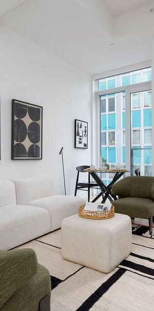 1 Bedroom - 1180 Rue De Bleury, Montréal - Photo 1