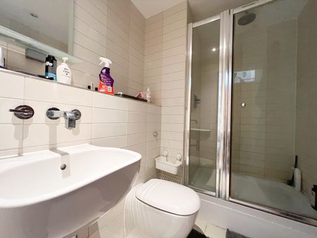 Maia House, Cardiff Bay - Photo 5