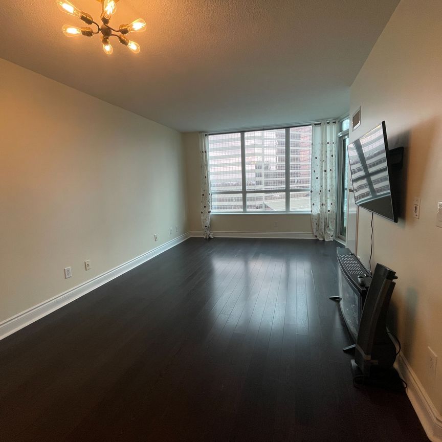 For Lease - 25 Greenview Avenue Unit# 1022, Toronto, Ontario - Photo 1