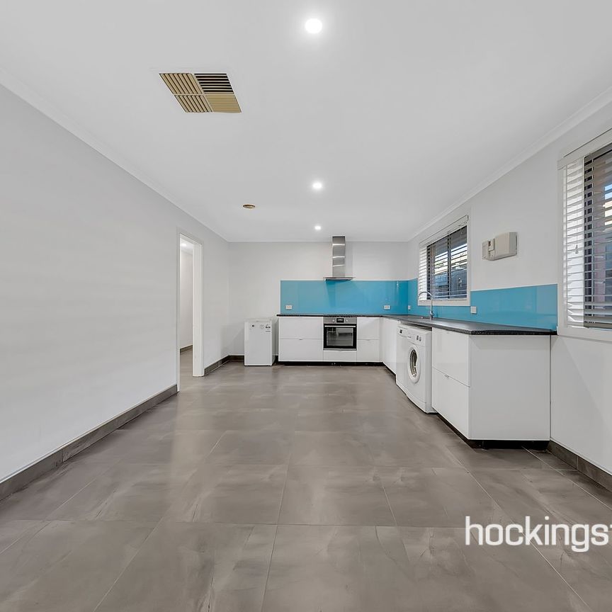 344 Findon Road, - Photo 1