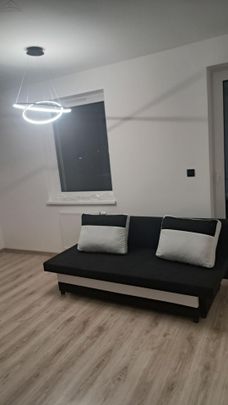 Szybki wynajem, mieszkanie 38m2, 1piętro, nowe bloki. - Photo 1