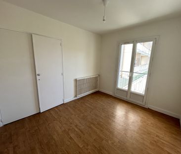 Location Appartement 3 pièces 52m² AGEN 47000 - Photo 5
