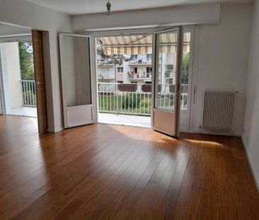 Location Appartement 3 pièces 70m² ANNECY LE VIEUX 74940 - Photo 2