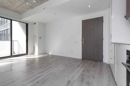 For Lease - 161 Roehampton Avenue Unit# 634, Toronto, Ontario - Photo 3