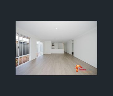 8 Siesta Way, Madora Bay, WA 6210 - Photo 5