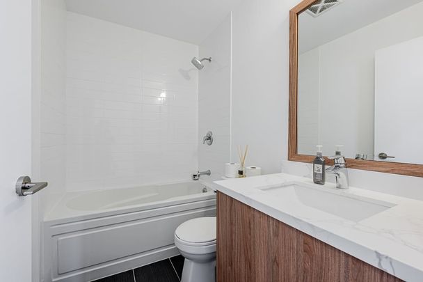 For Lease - 20 Shore Breeze Drive Unit# LPH05B, Toronto, Ontario - Photo 1