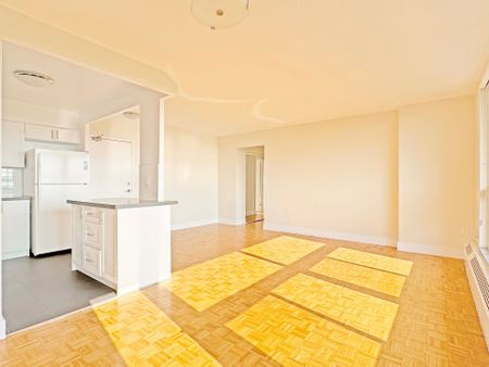 For Lease - 666 Spadina Avenue Unit# 711, Toronto, Ontario - Photo 2