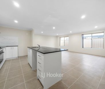 4 Willcock Loop, Dalyellup WA - Photo 4