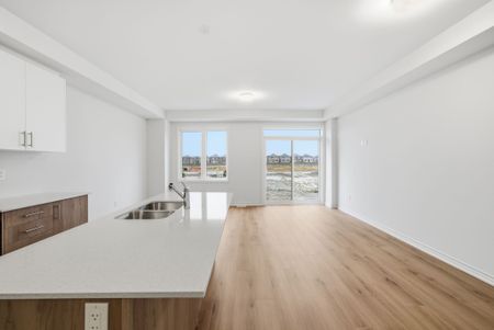 For Lease - 129 Sanderson Drive, Kawartha Lakes, Ontario - Photo 2