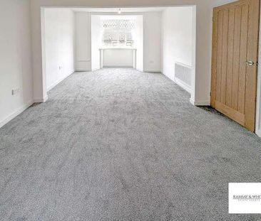 Harris Terrace, Mountain Ash, CF45 - Photo 1