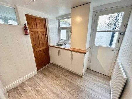 5 bedroom house share to rent - Photo 2