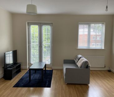 2 bedroom apartment to rent - Photo 3