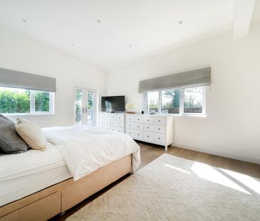 3 bedroom detached house to rent - Photo 6