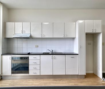 605/71-75 Regent Street, Chippendale NSW 2008 - Studio For Rent | D... - Photo 2