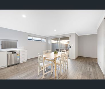 6/22 Cadmium Street, Karnup, WA 6176 - Photo 3