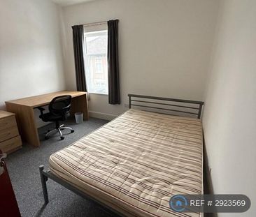 3 bedroom terraced house to rent - Photo 4