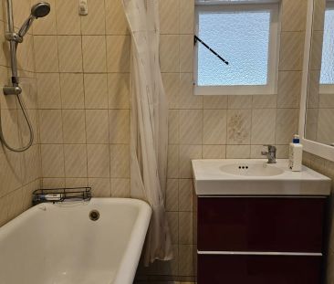 Freshly painted 3 Bedroom Home - Photo 6