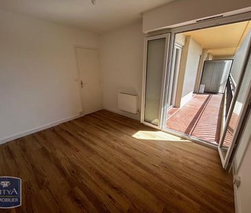 Location Appartement 4 pièces 85m² NICE 06300 - Photo 6