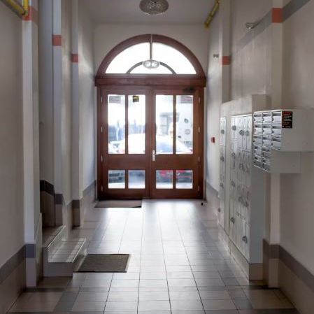 PRZESTRONNE MIESZKANIE Z TARASEM CENTRUM - Фото 1