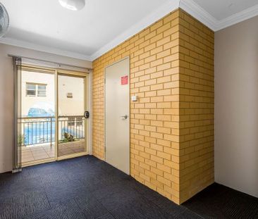 Central Location - Photo 3