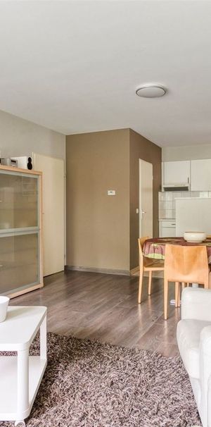 Appartement te huur in Gent voor € 1.135 met 1 slaapkamer - Photo 1