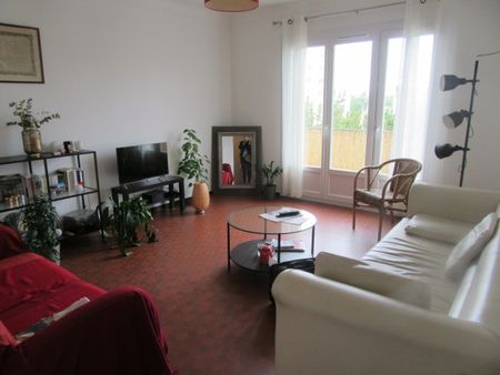 Appartement La Roche Sur Yon 2 pièce(s) 59.28 m2 - Photo 2