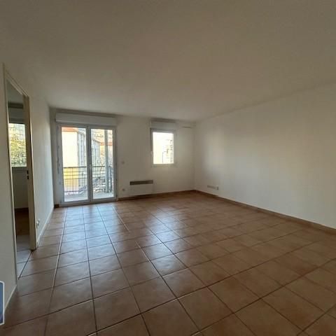 Location Appartement 3 pièces 64m² NIMES 30000 - Photo 1