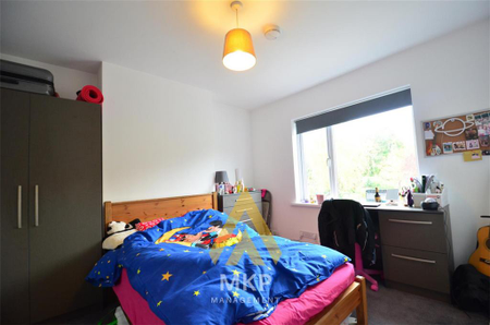 5 bedroom terraced house to rent - Photo 2