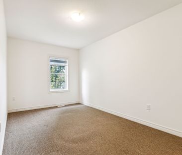 For Lease - 56 Robert Peel Road, Kitchener, Ontario - Photo 5