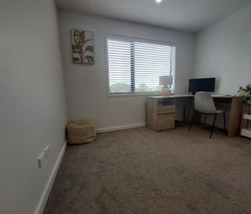 Tamora Lane Living - Photo 6