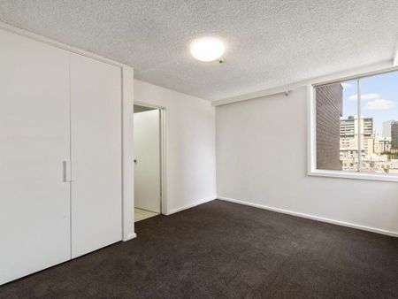 9H/131 Lonsdale Street, Melbourne - Photo 5