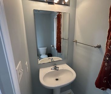 For Lease - 52 Commuter Drive Unit# 1, Brampton, Ontario - Photo 5