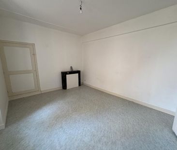 Location Appartement 2 pièces 48m² CHINON 37500 - Photo 6