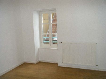 Location Appartement 4 pièces 93m² BESANCON 25000 - Photo 5