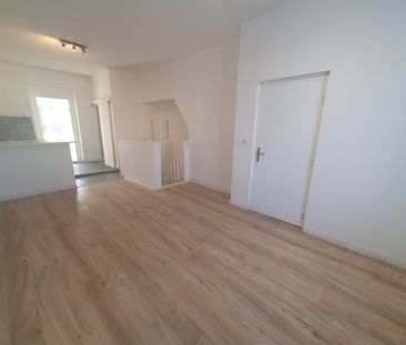 Location Appartement 85m² DOUAI 59500 - Photo 2