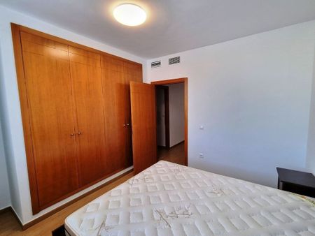 Luxury Semidetached House for rent in Benahavís, Spain - Photo 3