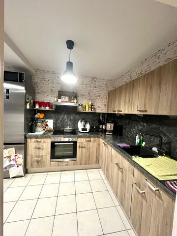 gemütliche 4- Raumwohnung mit Balkon im Dachgeschoss / Görlitzer Zentrum! - Photo 5