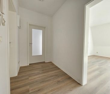 Schön renovierte Wohnung mit Einbauküche - Photo 1