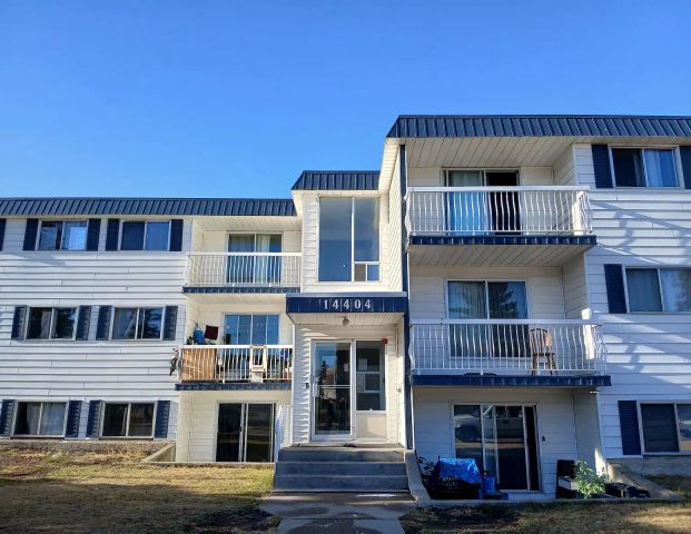 Bright and Cheery One Bedroom Apartments in Dickensfield for Rent — 1 Bedroom Condo Unit - Photo 1