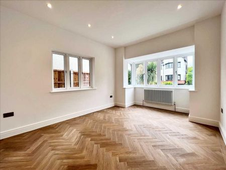 4 bedroom detached house to rent - Photo 5