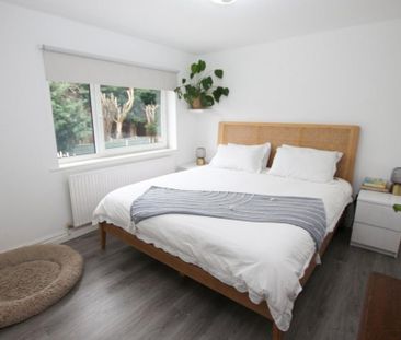 3 bedroom semi-detached house to rent - Photo 6