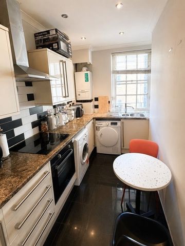 Room in a Shared Flat, St Michaels St, W2 - Photo 5