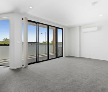 One Bedroom Plus Study at Woodberry - Photo 2