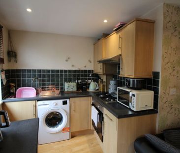 Station Approach West, Hassocks, BN6 - Photo 2