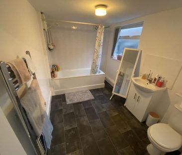 3 bedroom house to rent - Photo 3