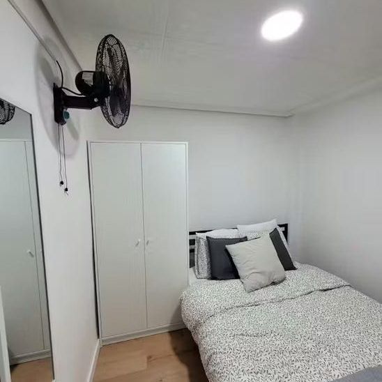 Carrer de Santa Teresa de Jesús, Burjassot, Valencian Community 46100 - Foto 1