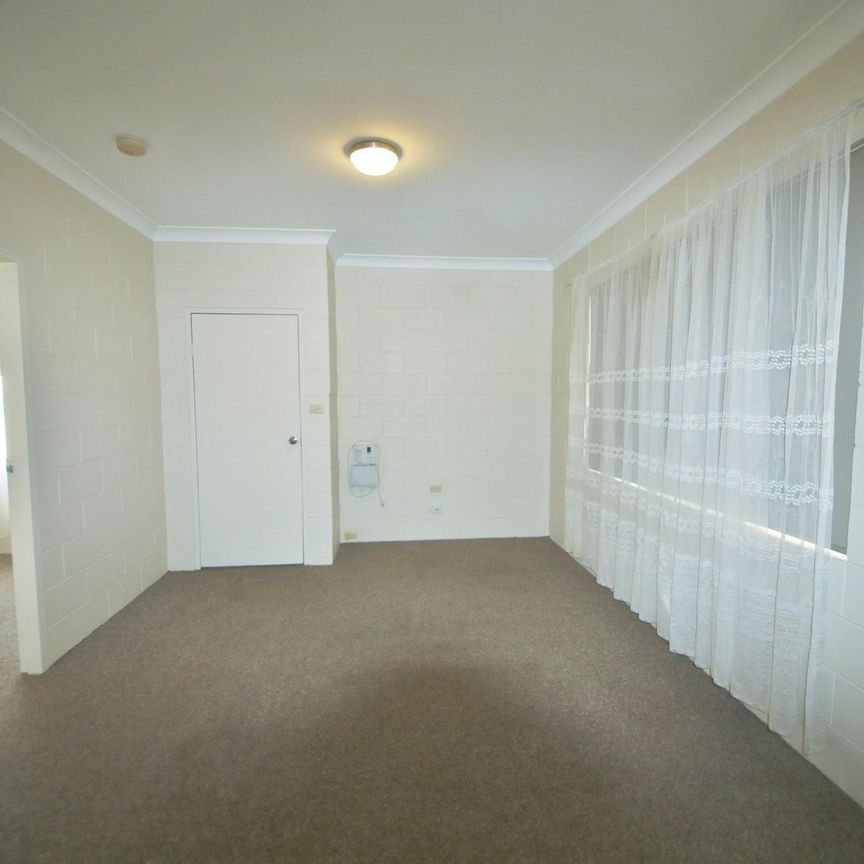 ONE-BEDROOM UNIT IN SOUTH - Photo 1