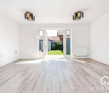 3 bedroom end of terrace house to rent - Photo 3